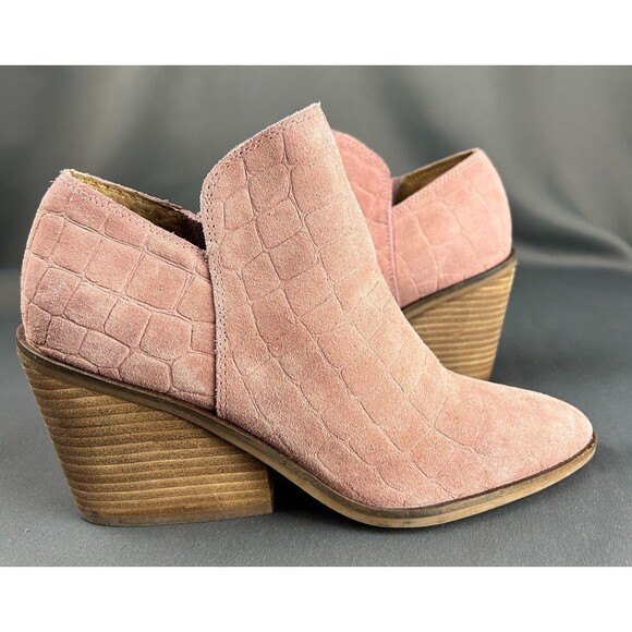 Lucky Brand Pink Embossed Suede Leather Booties Shoes 7M NEW - Picture 11 of 15